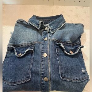 So Oversized Denim Long Sleeve Frayed Hem Button Down Jean Shacket Chest Pocket